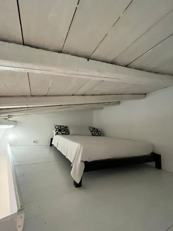Wooden House Apartment Catania Italy